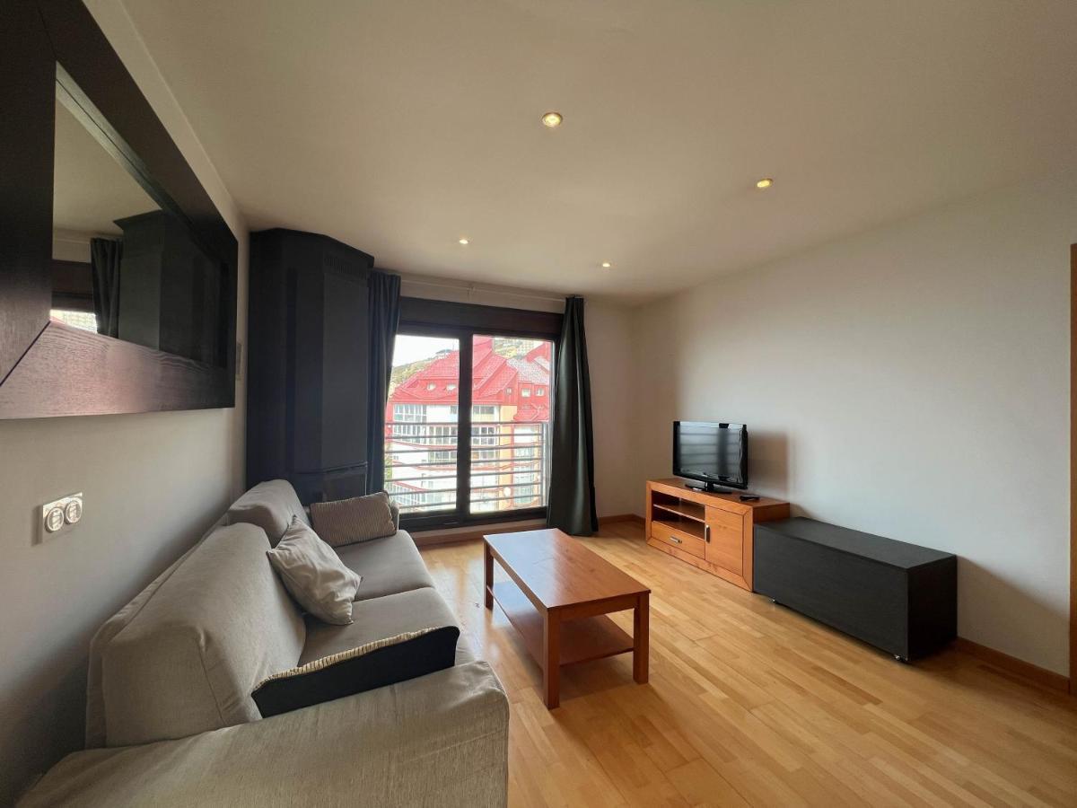 Apartamentos A Vivir Sierra Nevada 3000 المظهر الخارجي الصورة