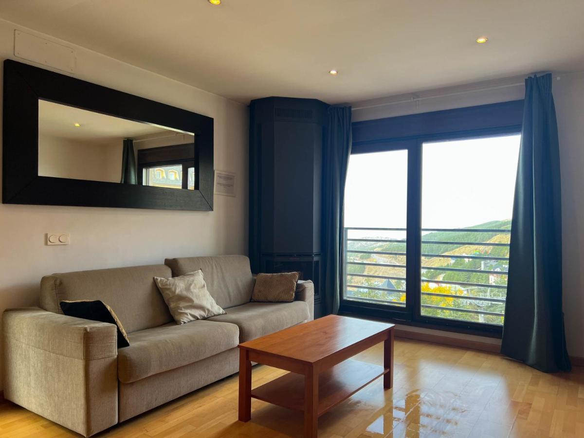 Apartamentos A Vivir Sierra Nevada 3000 المظهر الخارجي الصورة